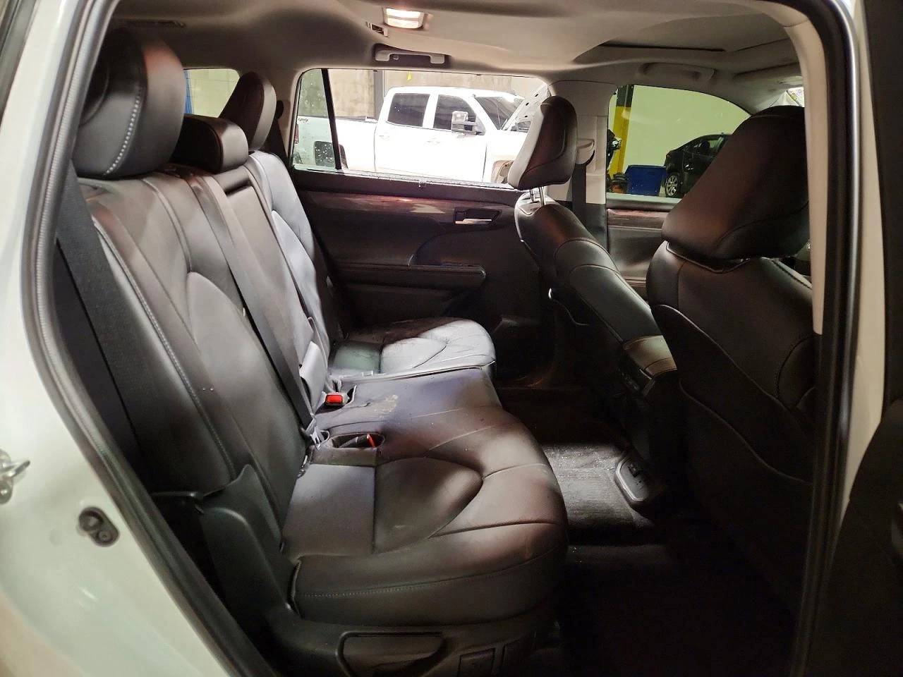 Toyota Highlander LIMITED, снимка 11 - Автомобили и джипове - 53956331