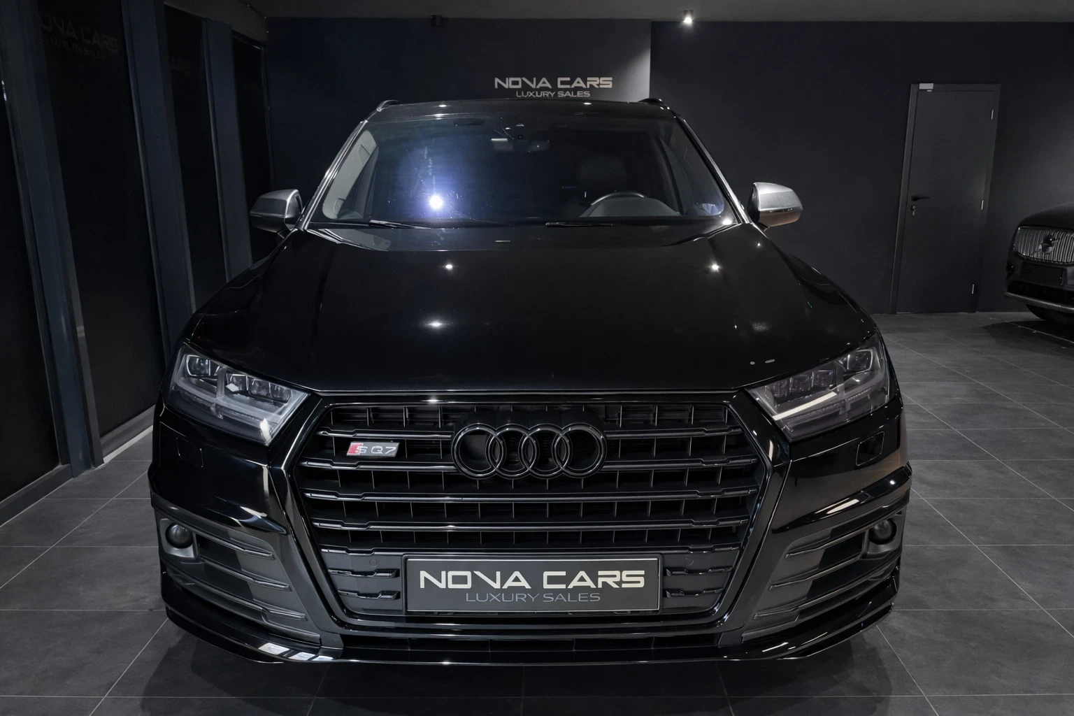 Audi Q7 SQ7 пакет, снимка 2 - Автомобили и джипове - 54080469