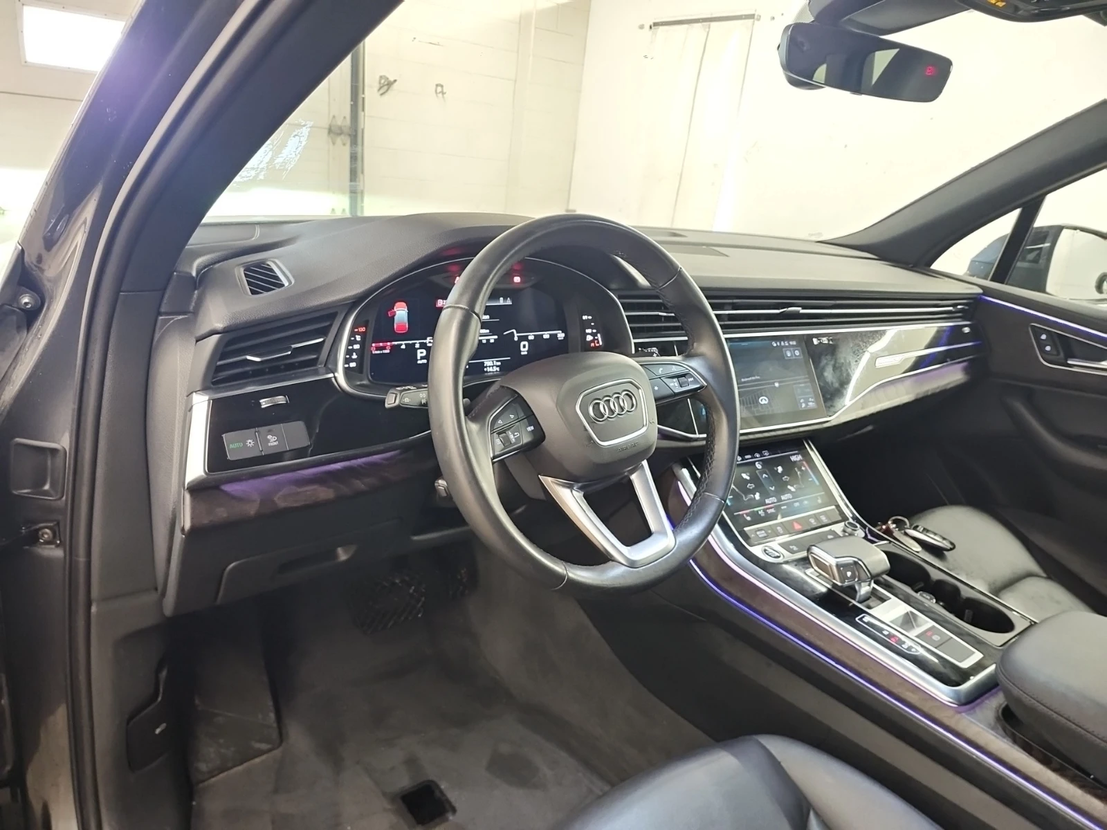 Audi Q7 KOMFORT, снимка 13 - Автомобили и джипове - 54768990