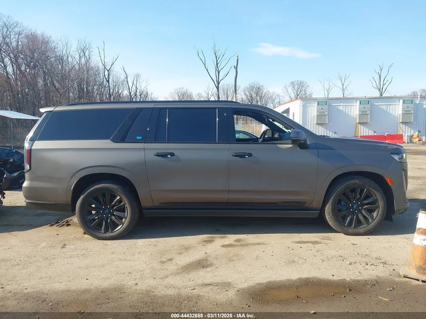 Cadillac Escalade 6.2L V-8 DI, VVT, 420HP 4X2 Drive | Mobile.bg � ����������� 13