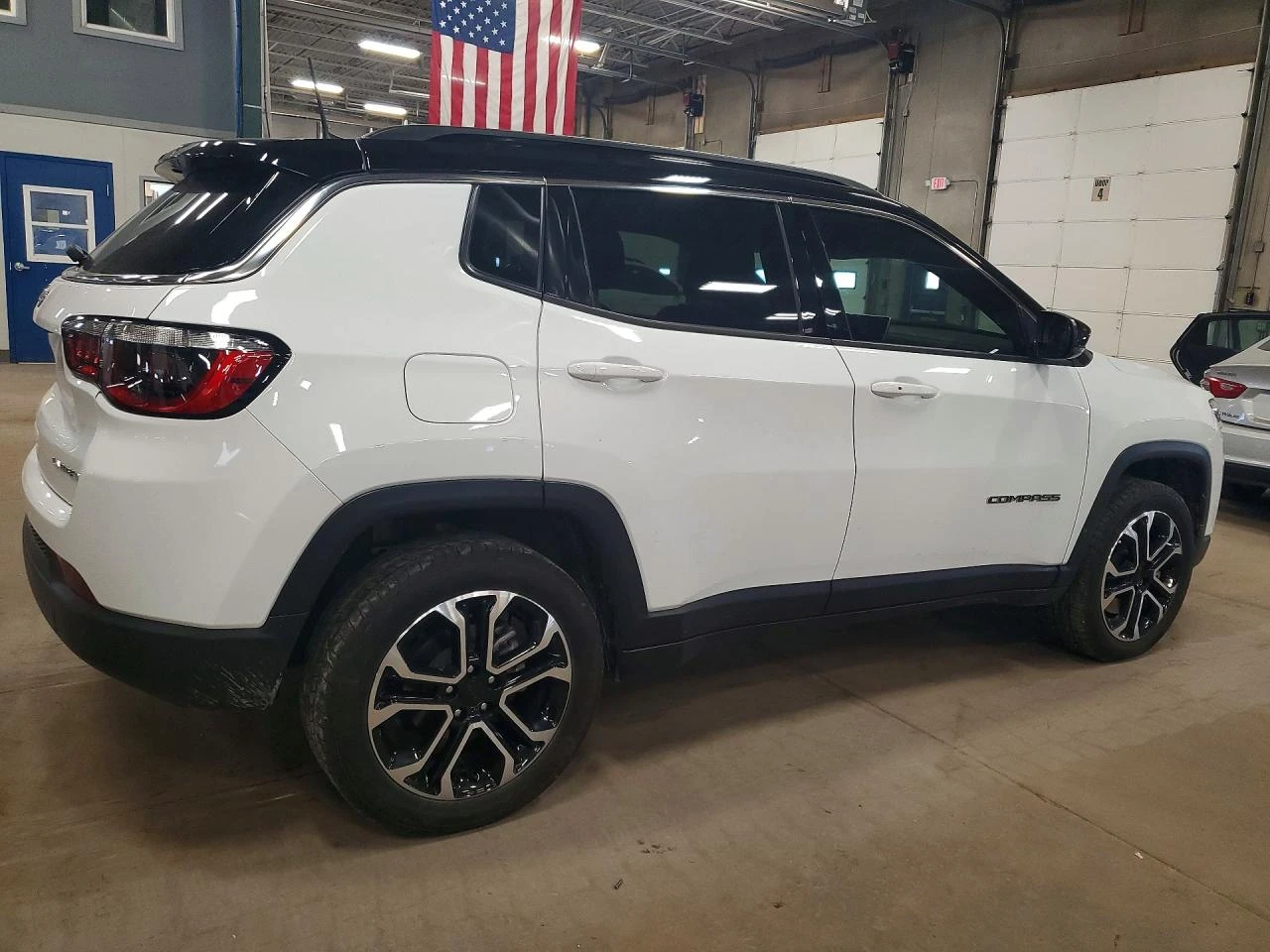 Jeep Compass LIMITED* 4X4* DISTRONIC* ����* �������* ������ | Mobile.bg � ����������� 6