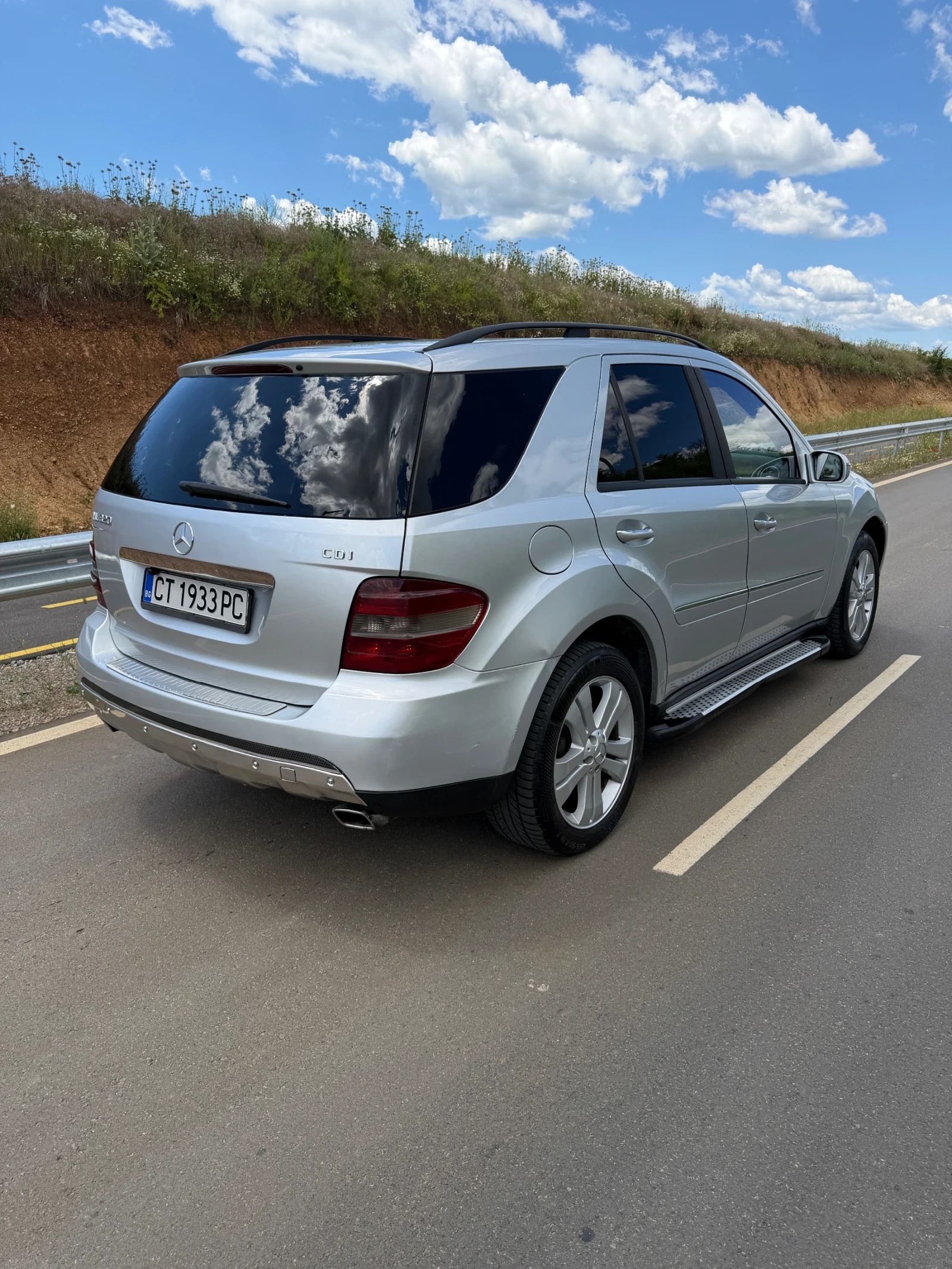 Mercedes-Benz ML 320, снимка 5 - Автомобили и джипове - 54922318