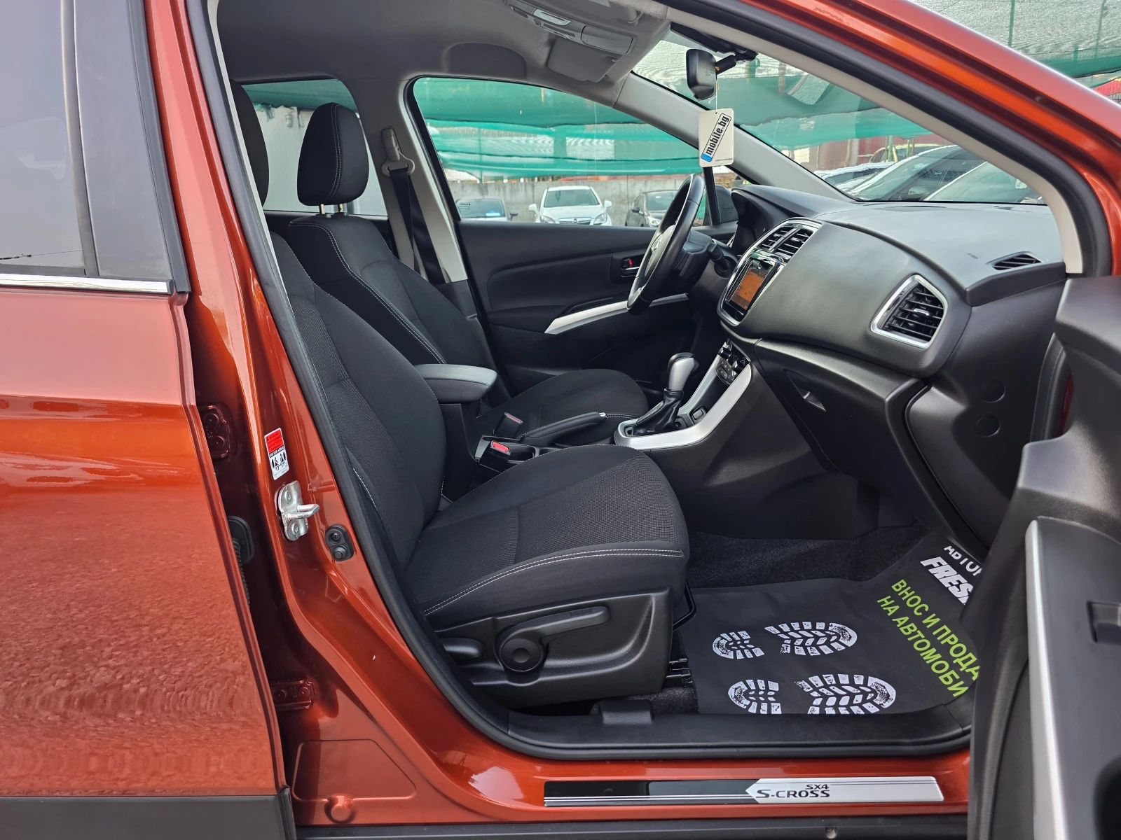 Suzuki SX4 S-Cross 1.4 i 140 К.С. АВТОМАТ / 4Х4 / КАМЕРА, снимка 11 - Автомобили и джипове - 55484457