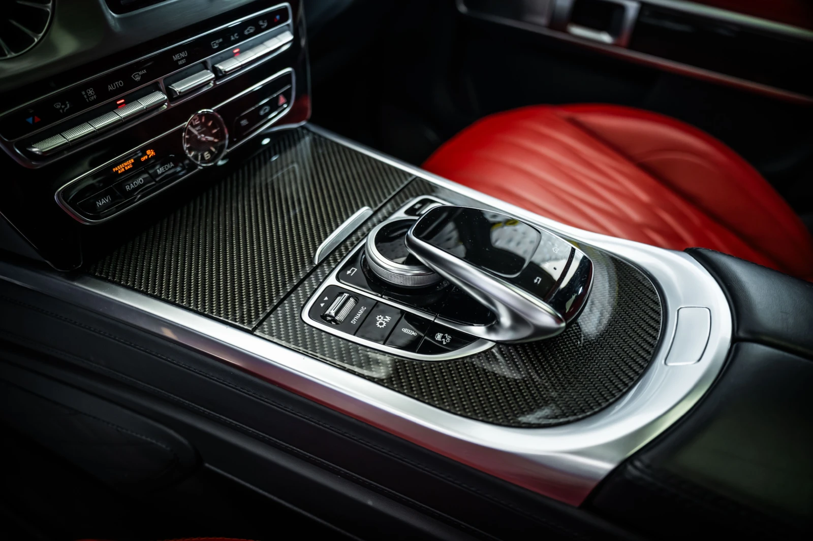 Mercedes-Benz G 63 AMG Akrapovic* Carbon* , снимка 9 - Автомобили и джипове - 55637836