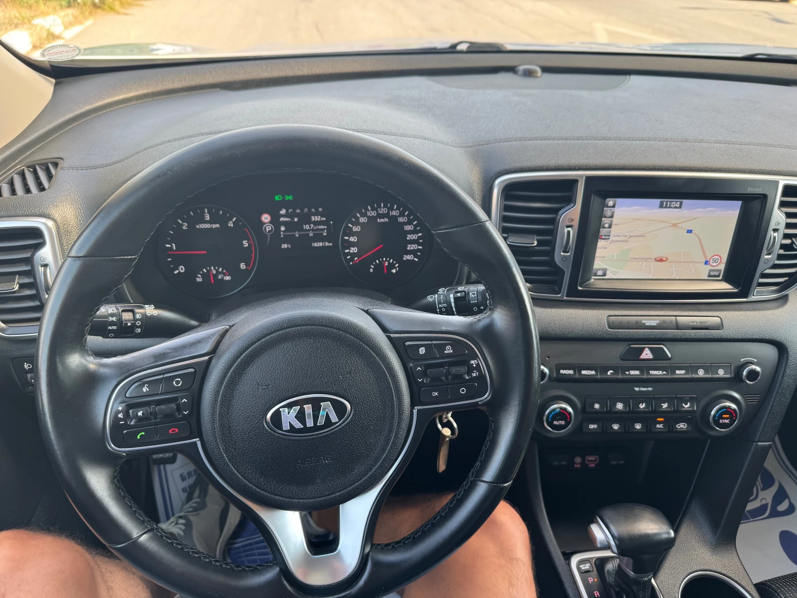 Kia Sportage 1.7 CRDI NAVI KAMERA EURO 6, снимка 9 - Автомобили и джипове - 55651366