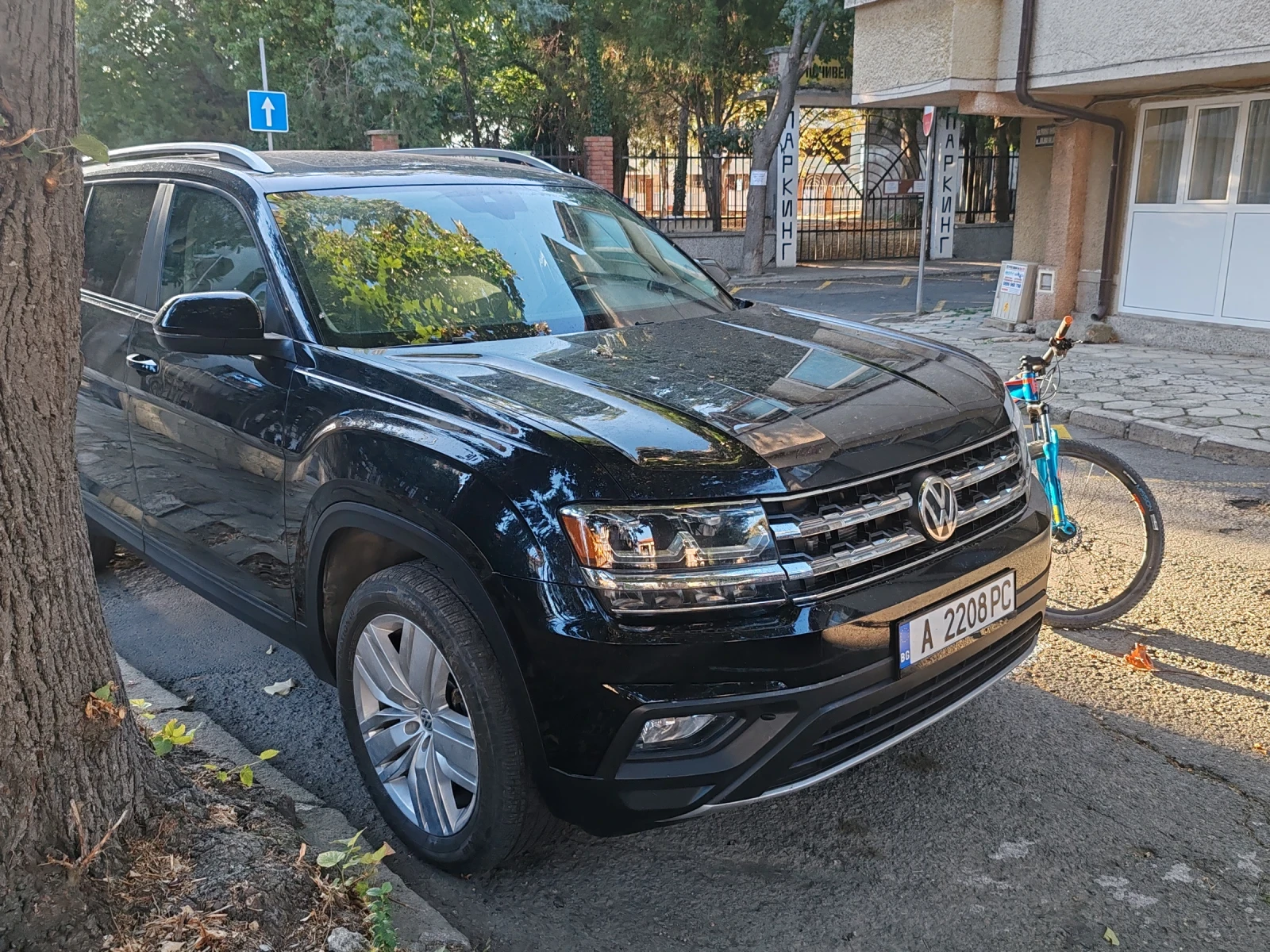 VW Atlas SE, снимка 2 - Автомобили и джипове - 55728023
