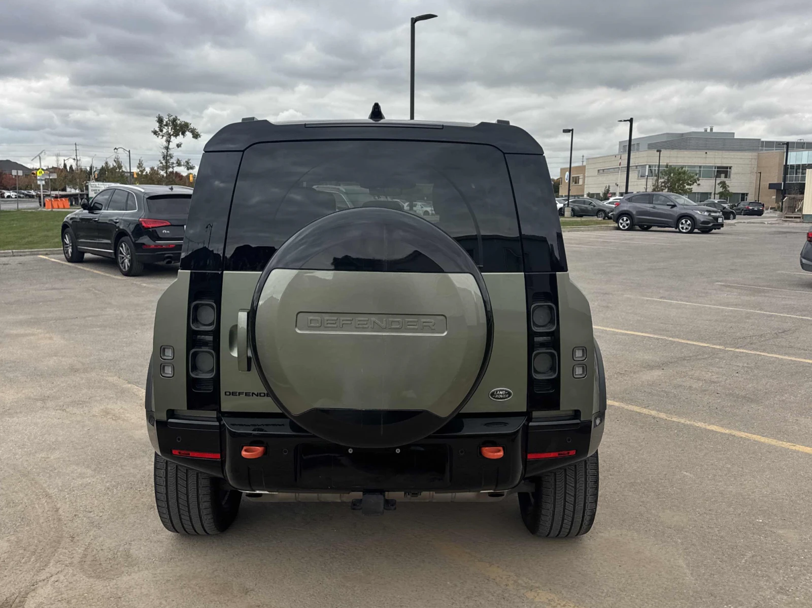 Land Rover Defender 2023 Land Rover Defender X, снимка 5 - Автомобили и джипове - 56305613