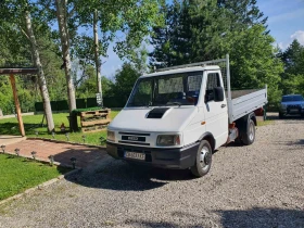 Iveco 35-8 Самосвал Метан, снимка 1