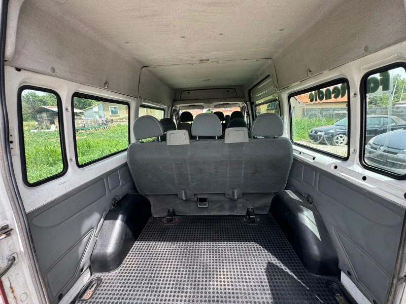 Ford Transit 9 МЕСТА КЛИМАТИК, снимка 13 - Бусове и автобуси - 47293362