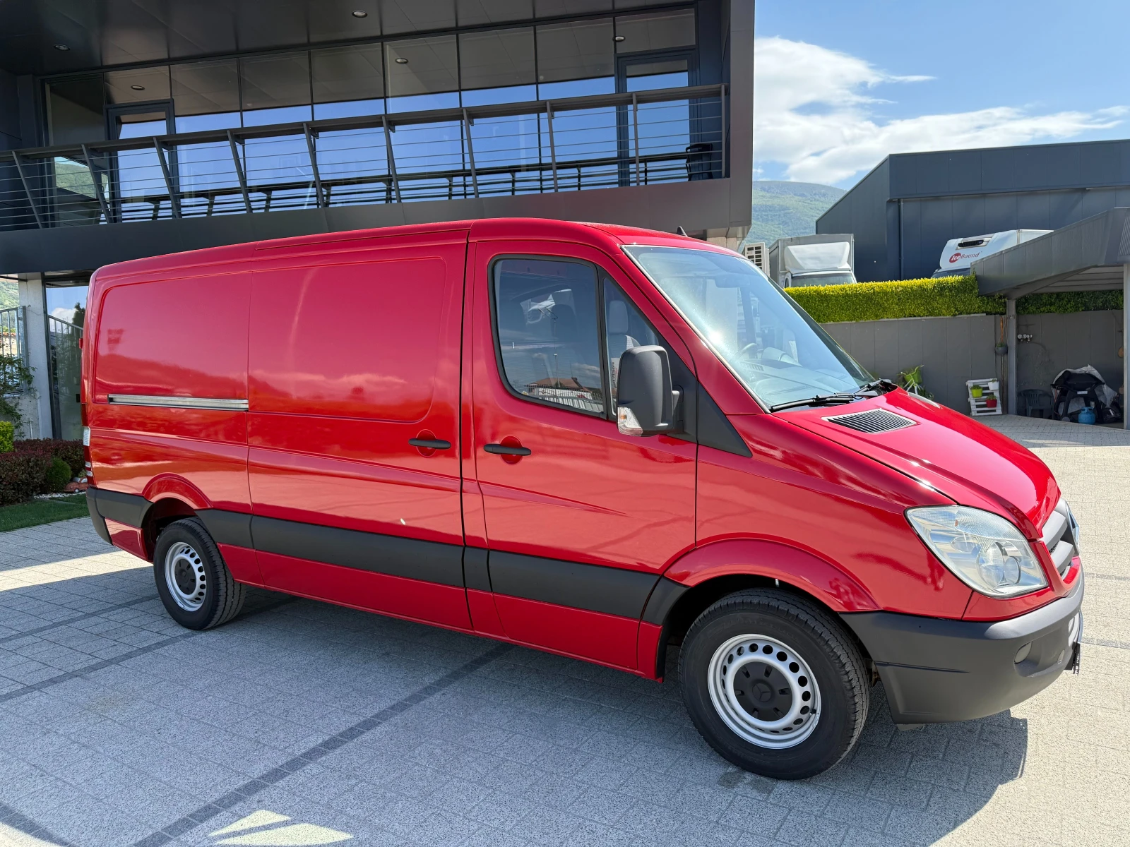 Mercedes-Benz Sprinter 318 CDI Климa L2H1  - изображение 2