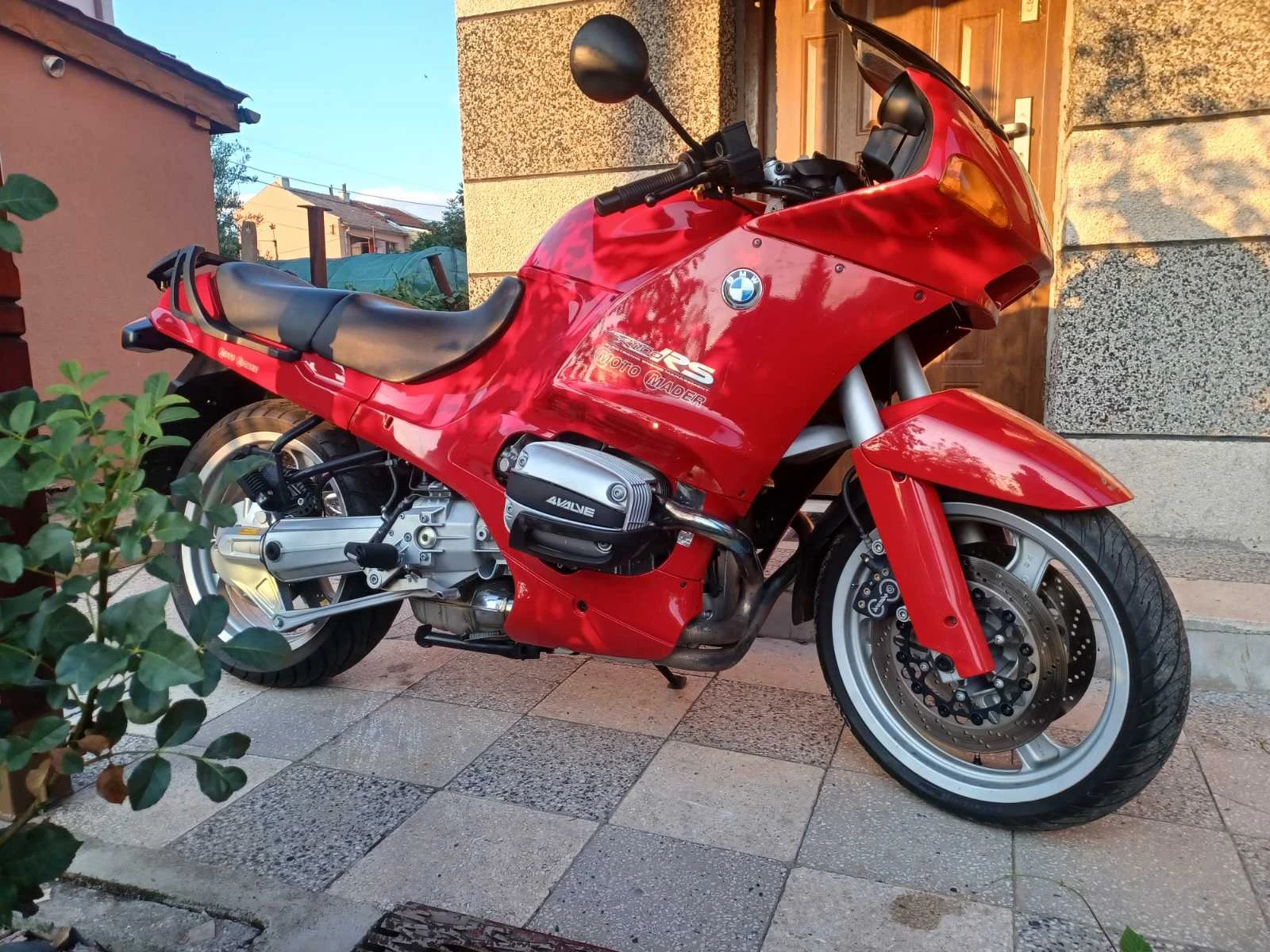 BMW R | Mobile.bg   1