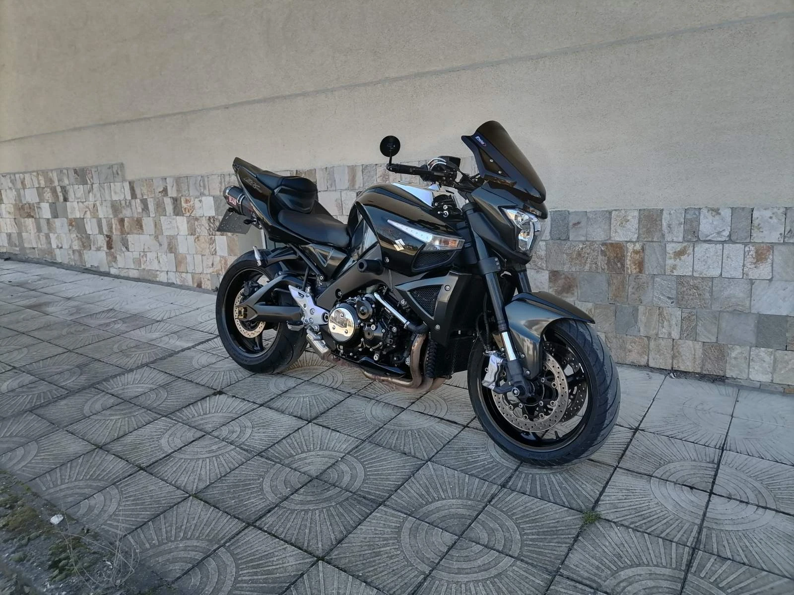 Suzuki B-King  - изображение 5