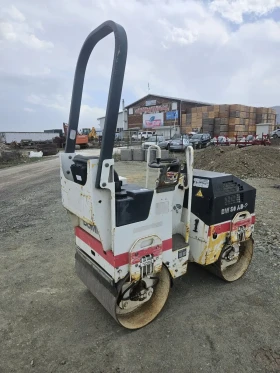 Валяк BOMAG BW80, снимка 7