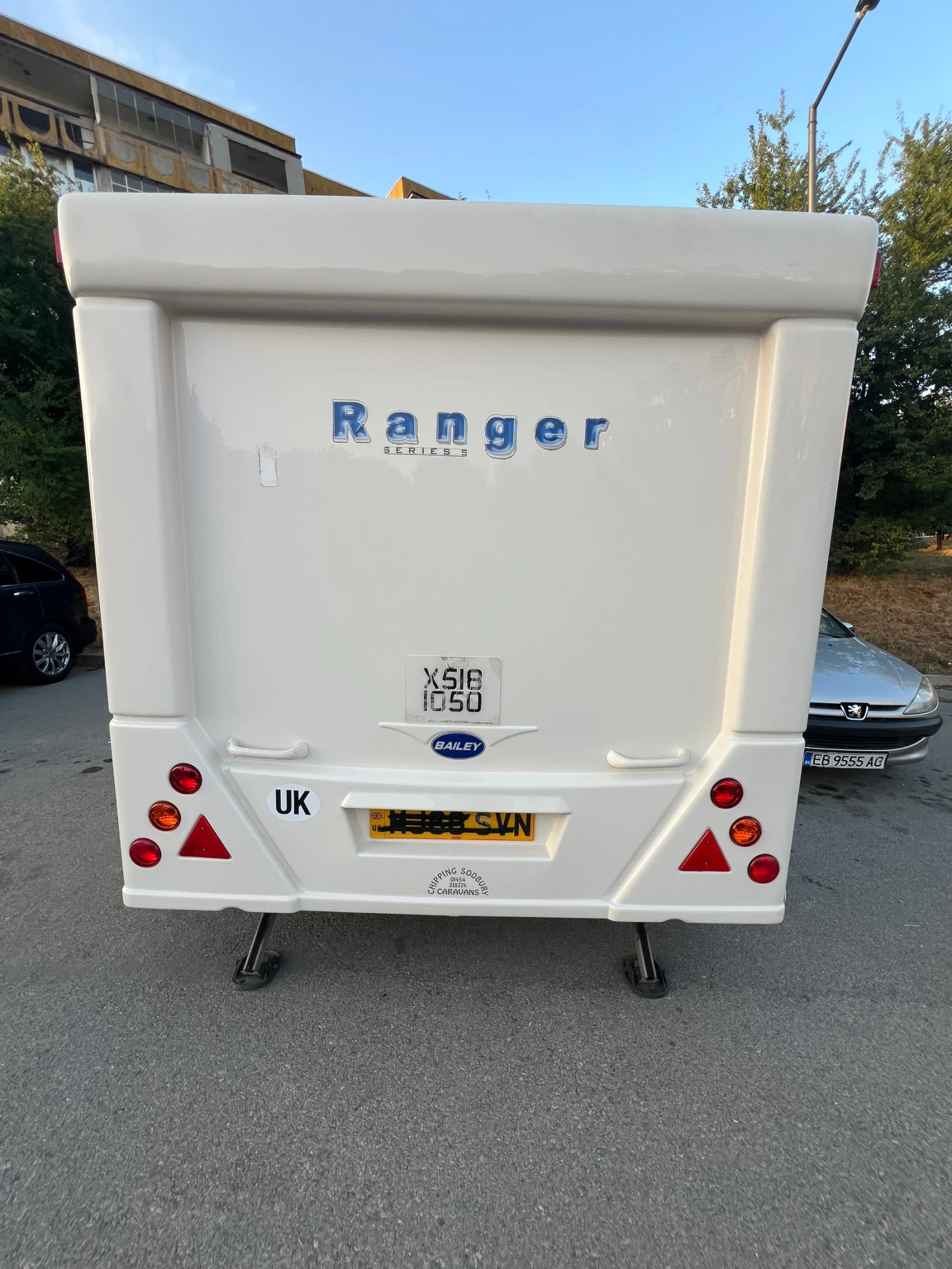 Каравана Bailey Bailey Ranger Series 5 460/4   Френска спалня, ТОП, снимка 2 - Каравани и кемпери - 55981639