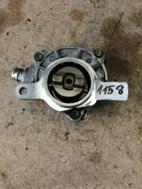 вакуум помпа Renault Nissan Opel - 2.2/2.5cdi , снимка 1