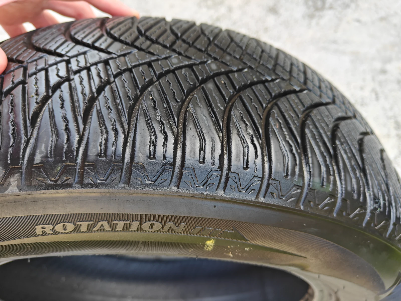 Гуми Всесезонни 205/60R16.5, снимка 4 - Гуми и джанти - 54184152