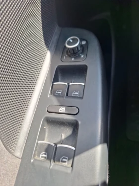 VW Golf 1.6 TDI DSG HIGHLINE, снимка 15