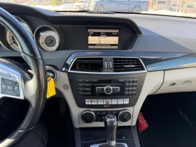 Mercedes-Benz C 250 * ПОДГРЕВИ / ПАНОРАМА / ОТ ПРЕДСТАВИТЕЛСТВО, снимка 13