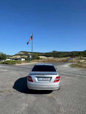 Mercedes-Benz C 200, снимка 4