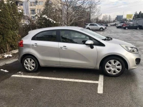 Kia Rio 1, 4 KEYLESS 6 скорости, снимка 4