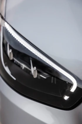 Mercedes-Benz E 220 Реални 49 хил. Силвър Стар, Пълна история.Облужена - 32500 € / 63564.47 лв. - 37381466 12