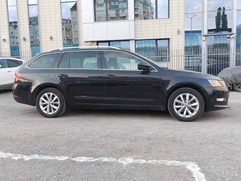 Skoda Octavia 1.4TGi 110кс TOP изпълнение EXECUTIVE 2бр NAVI, снимка 7 - Автомобили и джипове - 48008438