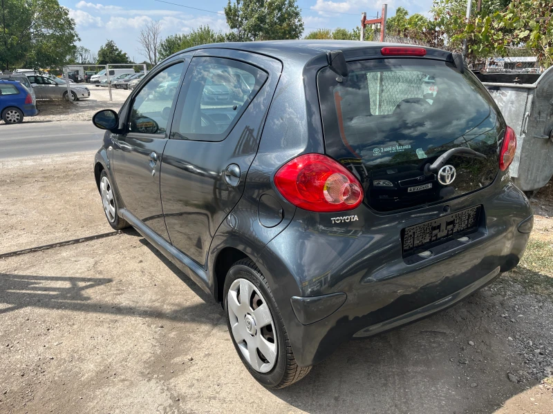 Toyota Aygo, снимка 5 - Автомобили и джипове - 47035971