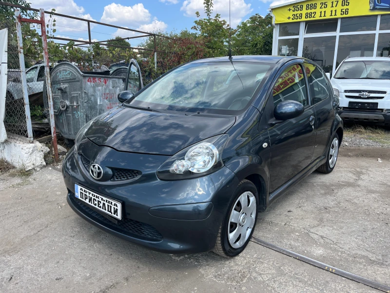 Toyota Aygo, снимка 2 - Автомобили и джипове - 47035971