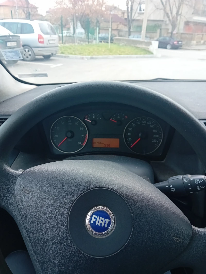 Fiat Stilo 1.6i, снимка 8 - Автомобили и джипове - 48155861