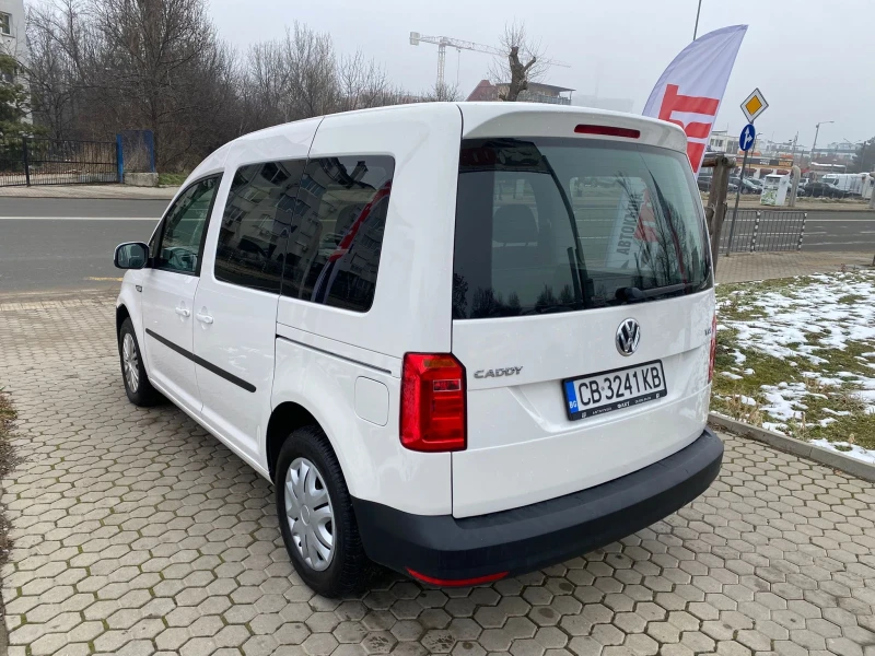 VW Caddy 2.0TDi, снимка 6 - Автомобили и джипове - 48499834