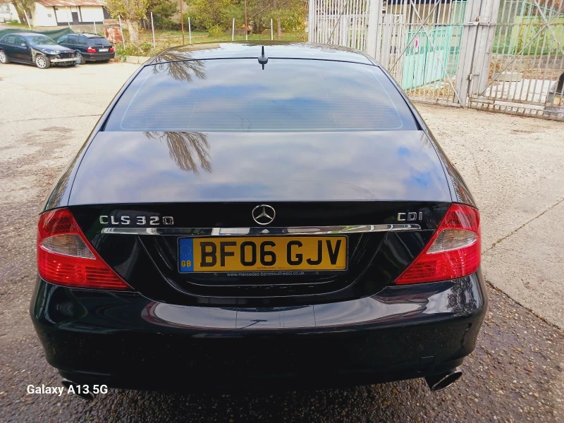 Mercedes-Benz CLS 320 CDI, снимка 9 - Автомобили и джипове - 48700636