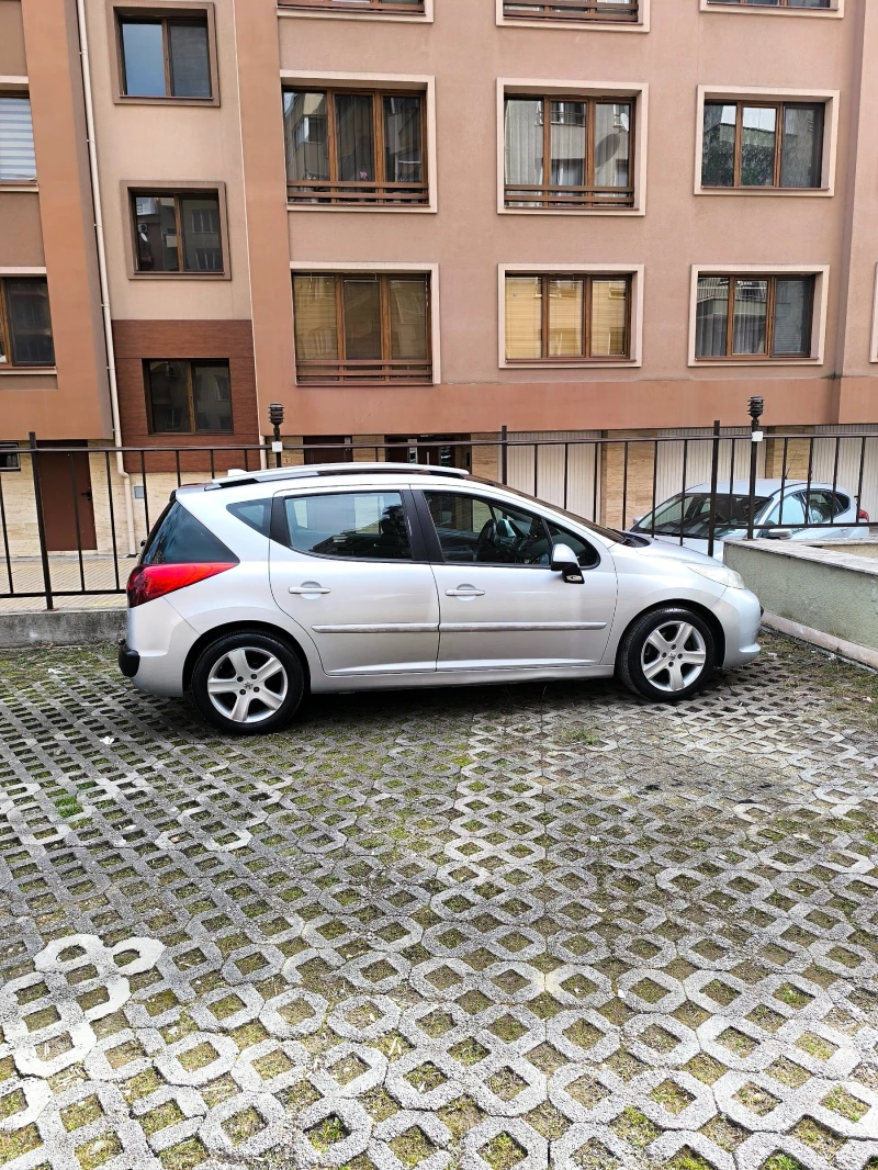 Peugeot 207 SW, снимка 1 - Автомобили и джипове - 49449400