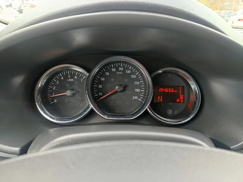 Dacia Sandero, снимка 11 - Автомобили и джипове - 52229020