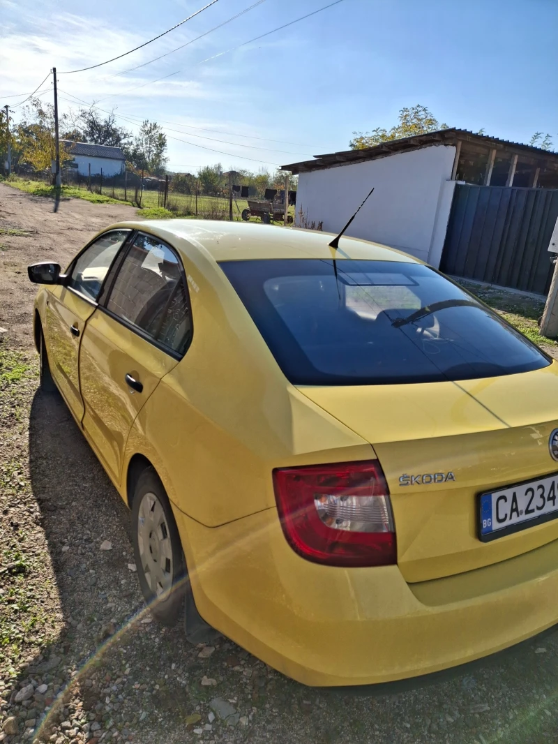Skoda Rapid, снимка 5 - Автомобили и джипове - 52318873