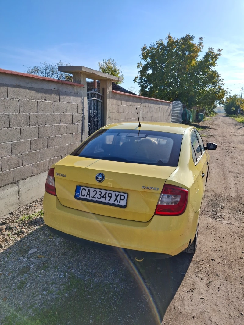 Skoda Rapid, снимка 4 - Автомобили и джипове - 52318873