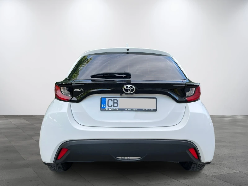 Toyota Yaris 1.5 VVT-i 125 к.с Automatic в Гаранция!, снимка 4 - Автомобили и джипове - 52666778