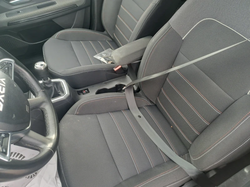 Dacia Jogger 1.0TCE GPL, снимка 8 - Автомобили и джипове - 52787867