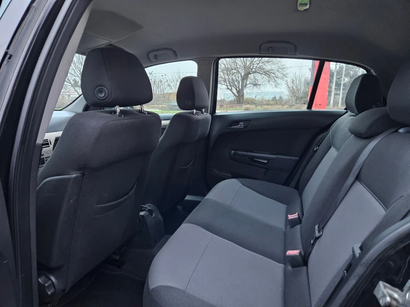 Opel Astra 1.7, 110к.с., 165х.км.!!!, снимка 10 - Автомобили и джипове - 52887787