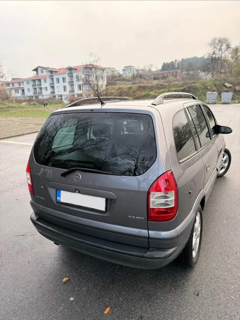 Opel Zafira, снимка 5 - Автомобили и джипове - 52957992