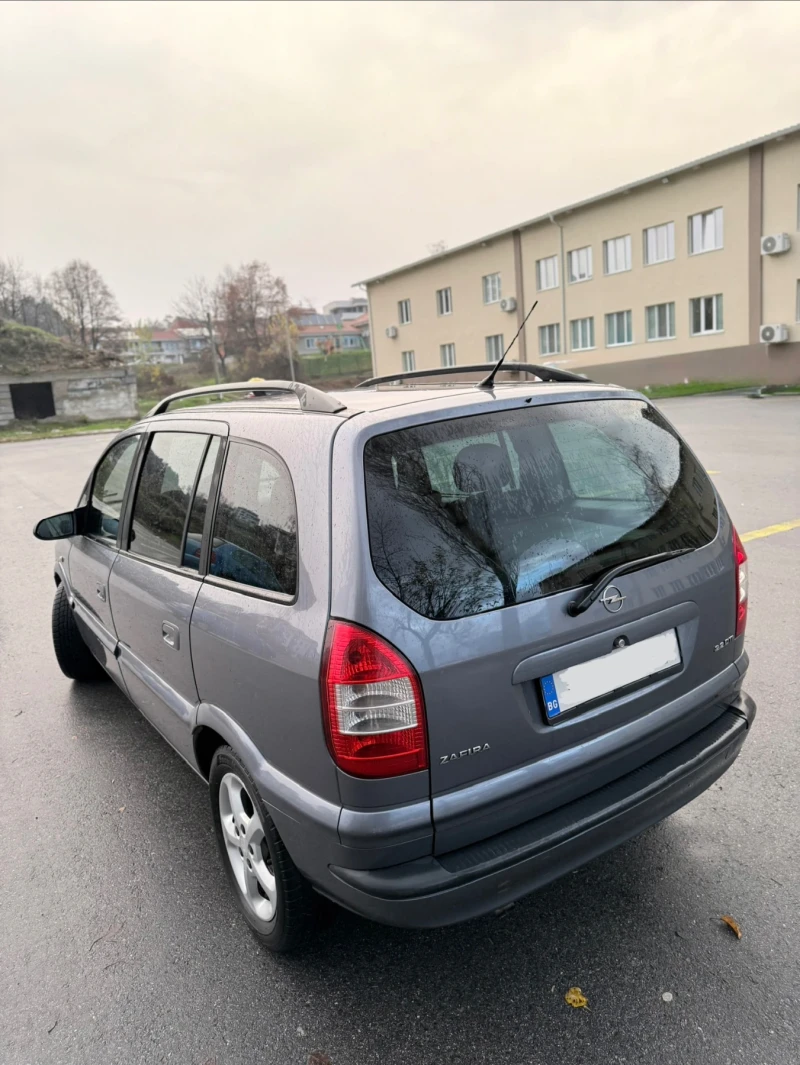 Opel Zafira, снимка 4 - Автомобили и джипове - 52957992