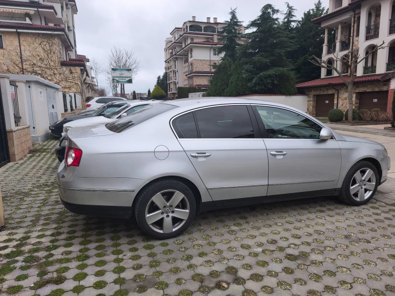 VW Passat 2.0 TDI, снимка 9 - Автомобили и джипове - 53145943