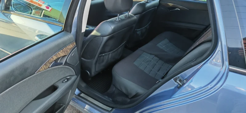 Mercedes-Benz E 280 W 211, снимка 10 - Автомобили и джипове - 53136185