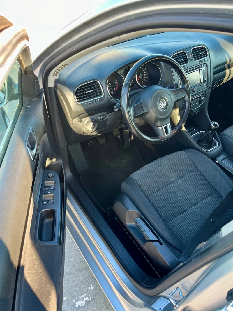 VW Golf Variant 1.6TDI 105кс ТОП, снимка 9 - Автомобили и джипове - 53187845