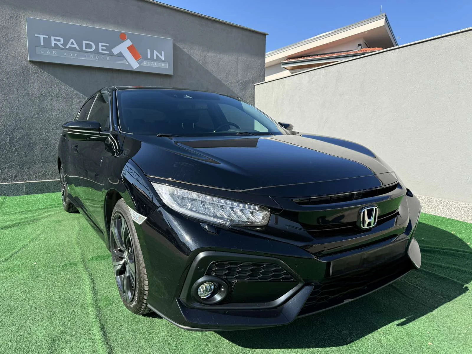 Honda Civic Executive 1.6 i-DTEC - изображение 3