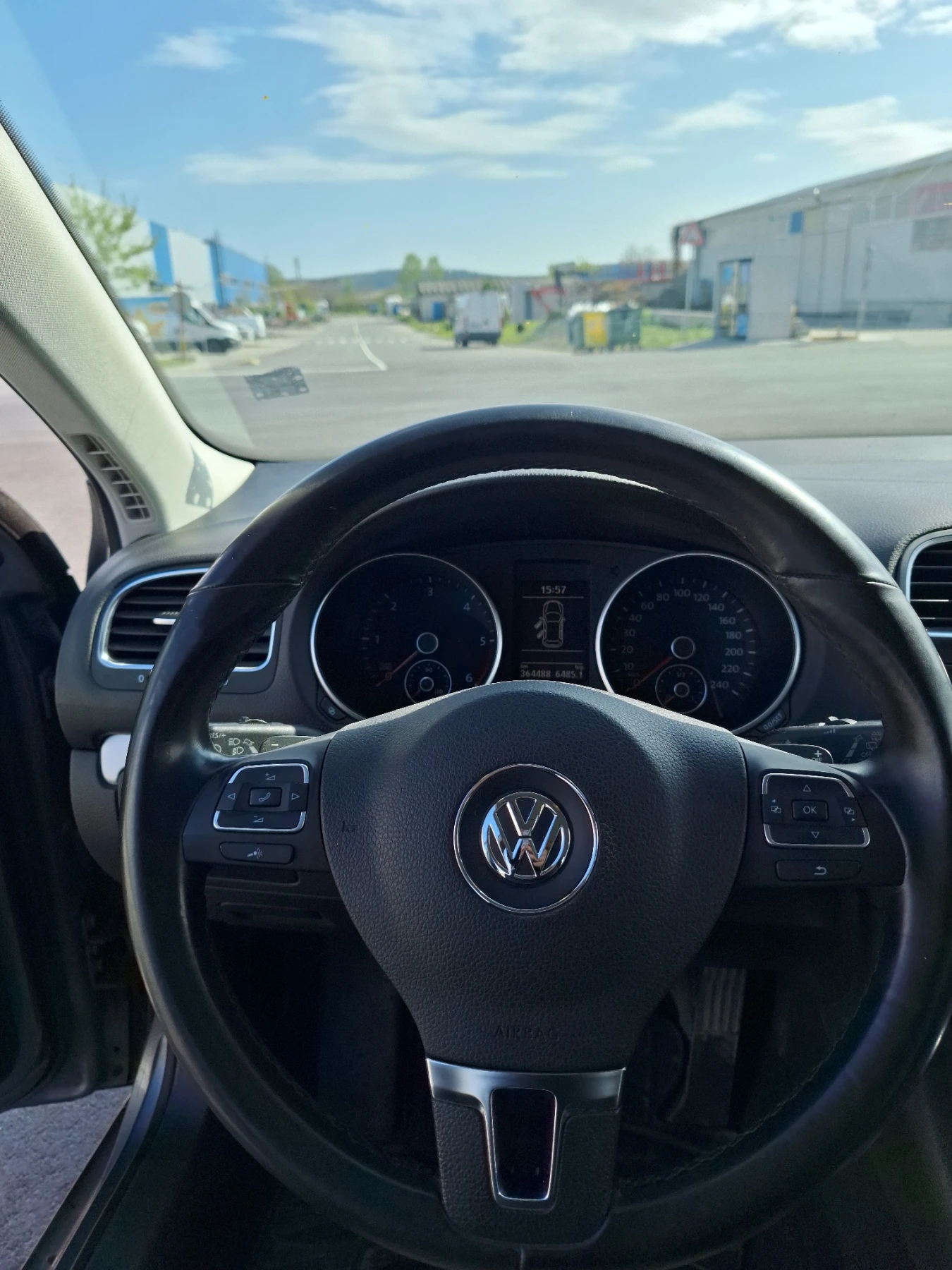 VW Golf 1.6 TDI DSG HIGHLINE | Mobile.bg � ����������� 12