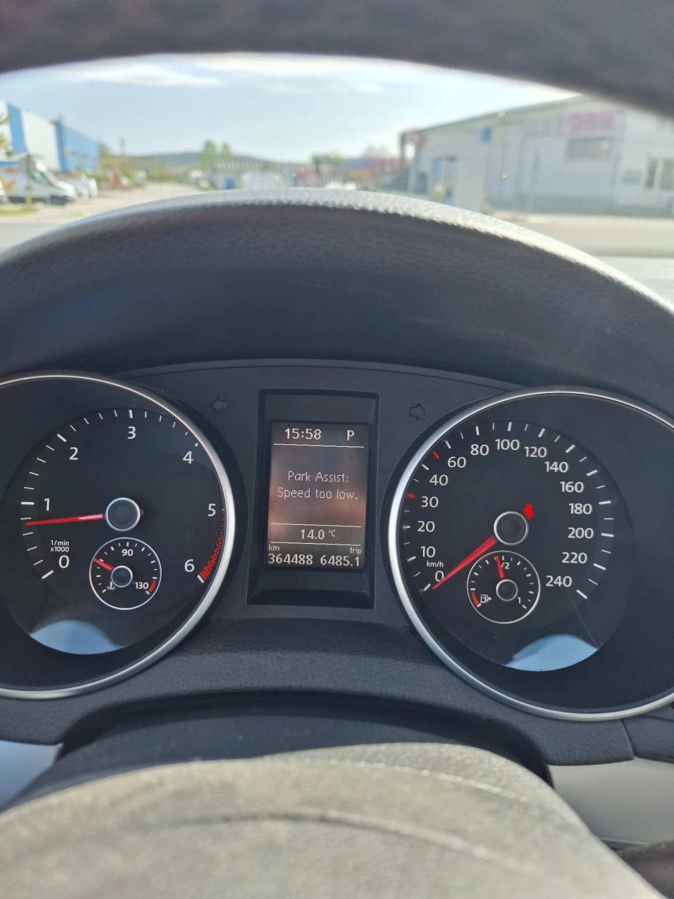 VW Golf 1.6 TDI DSG HIGHLINE | Mobile.bg � ����������� 17