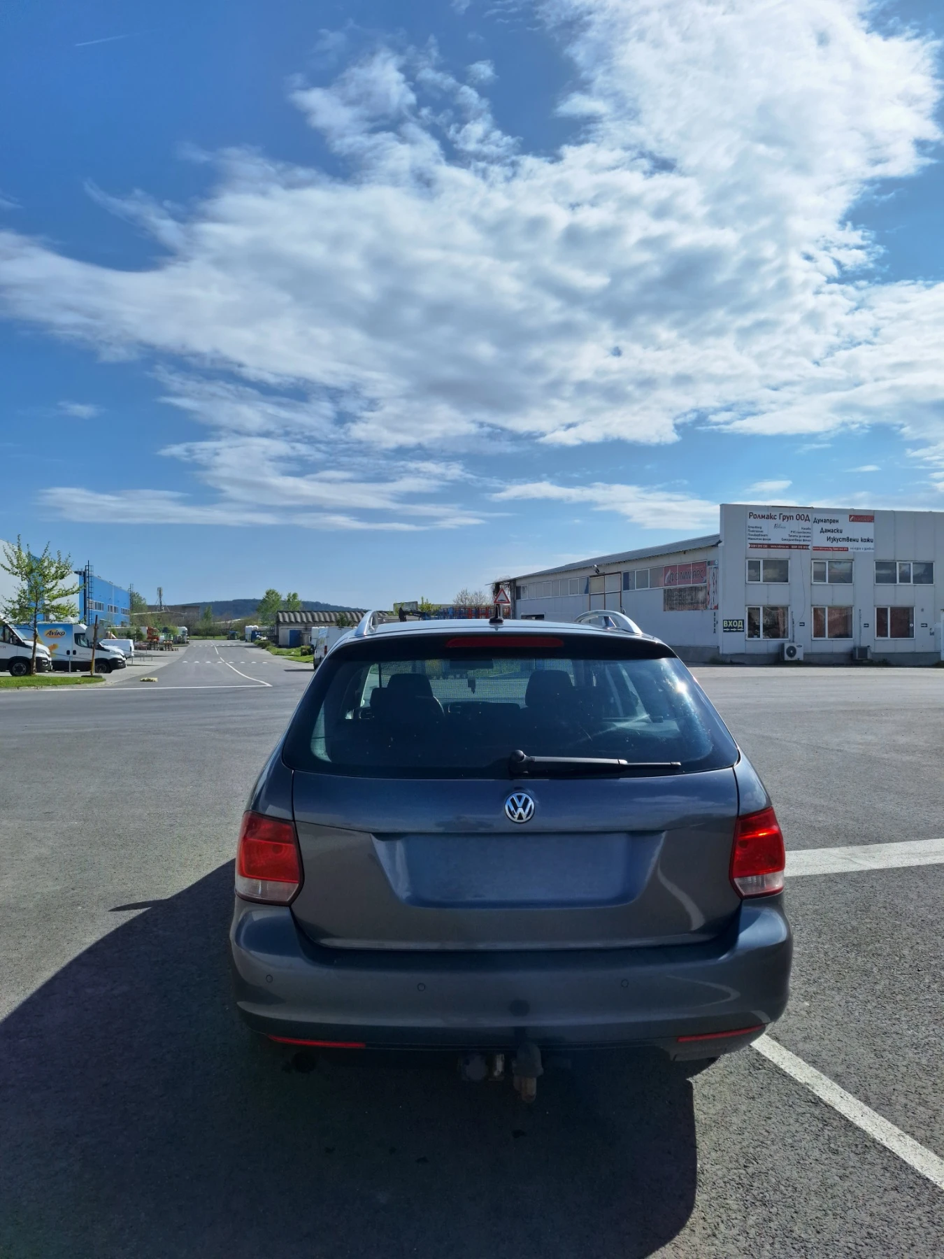 VW Golf 1.6 TDI DSG HIGHLINE - изображение 2
