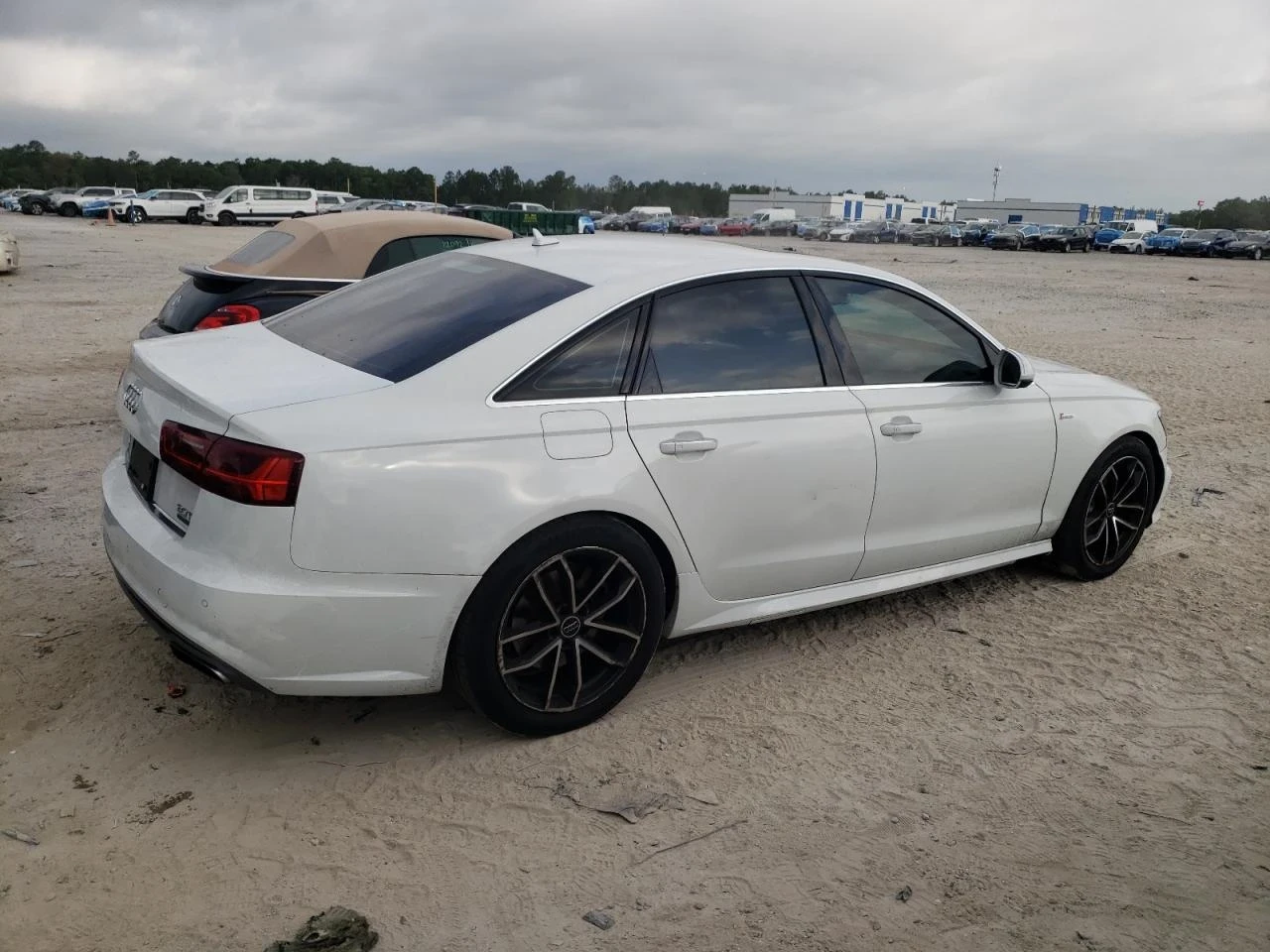 Audi A6  - изображение 2