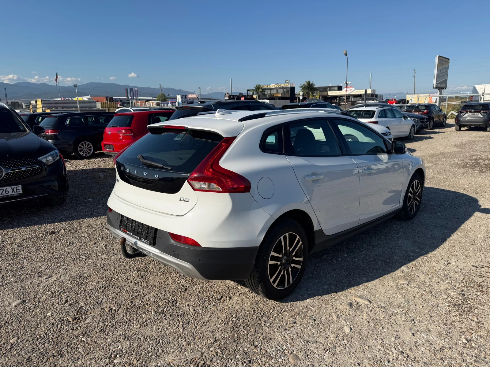 Volvo V40 Cross Country 2.0 D, снимка 5 - Автомобили и джипове - 52200722