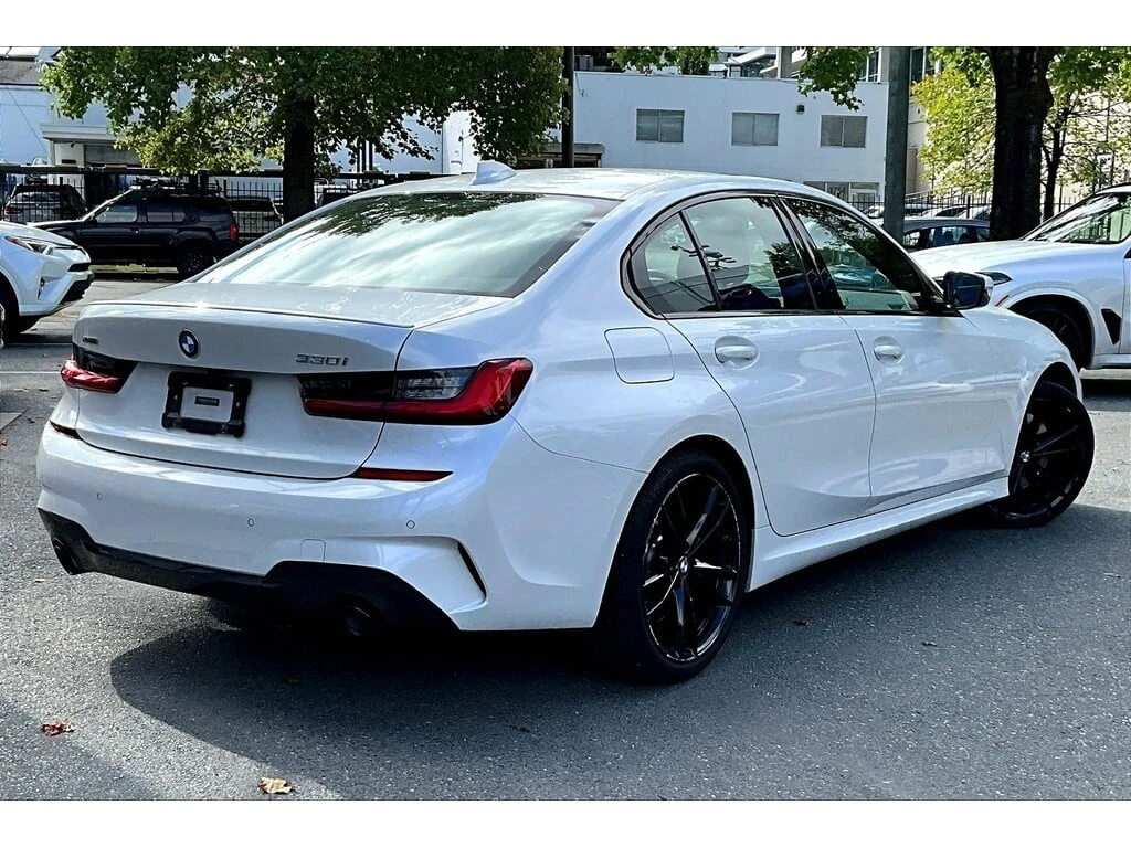BMW 330 * 330i xDrive * CARFAX * ��� ������������ ������ | Mobile.bg � ����������� 6
